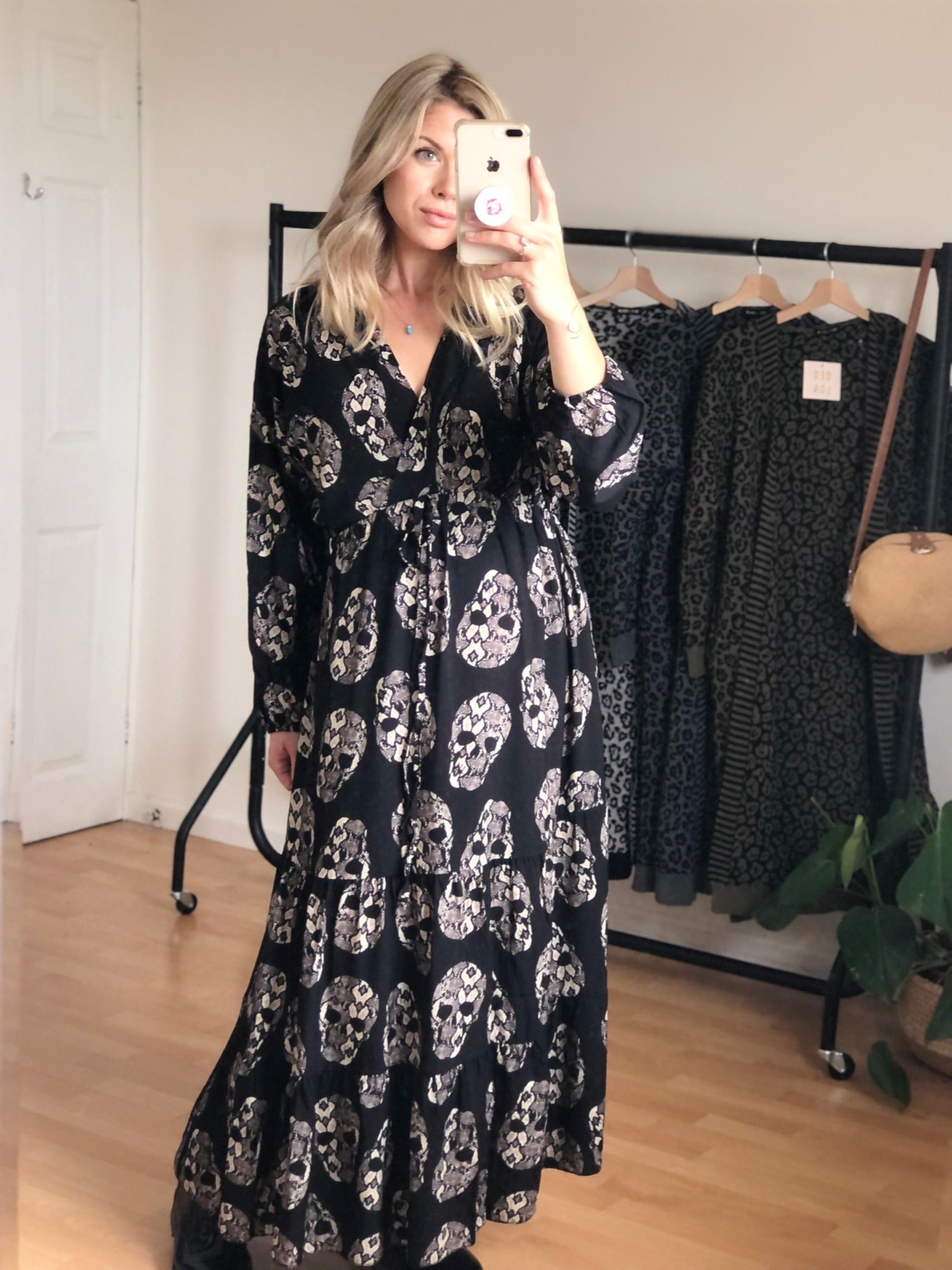 OUTLET Black Skull Print Midaxi Dress Size 8 16 1 Elsie s Attic